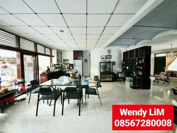 RUMAH ASRI DENGAN TAMAN at PERMATA HIJAU JAKARTA SELATAN