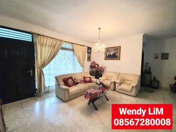 RUMAH ASRI DENGAN TAMAN at PERMATA HIJAU JAKARTA SELATAN