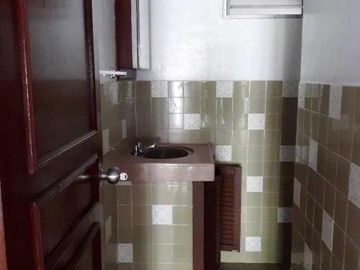 Very Spacious 650sq.m House and Lot for Rent in Cutcut Angel