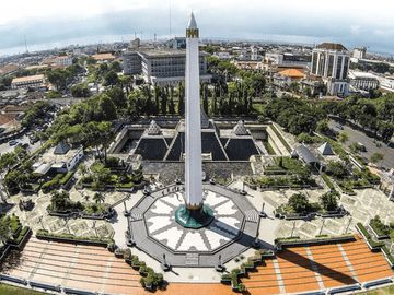 Tanah Besar Surabaya Pusat Raya Bubutan Tugu Pahlawan P Turi