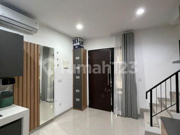 Disewakan Rumah Pik2 Millenial Cluster Florida Uk 4,5X10 Furnish