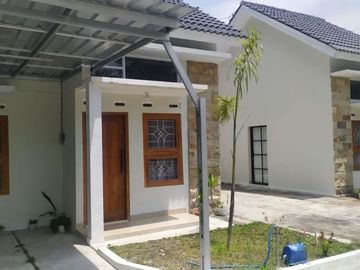 RUMAH MINIMALIS MODERN SIAP BANGUN BEBAS CUSTOM DESAIN