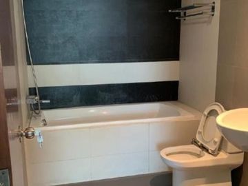 Kondominium Regency Sheraton, furnished, View city