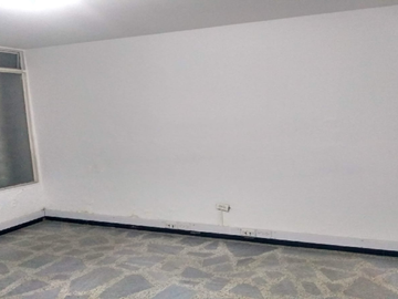 casa en arriendo en la castellana. Cod A1714403