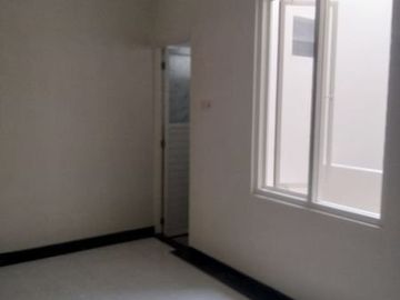 Rumah New Minimalis Nginden Intan 1.6 M nego