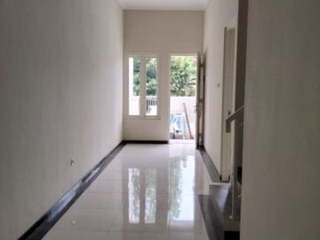 Rumah New Minimalis Nginden Intan 1.6 M nego