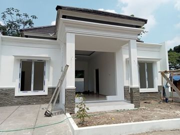 Apik Banget Rumah Siap Bangun Murmer di Klidon