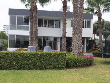 Se Vende Casa Cerca del Mar en Chipipe - Salinas