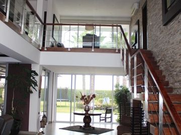 Se Vende Casa Cerca del Mar en Chipipe - Salinas