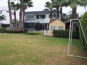 Se Vende Casa Cerca del Mar en Chipipe - Salinas