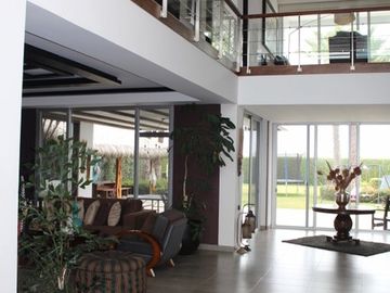 Se Vende Casa Cerca del Mar en Chipipe - Salinas