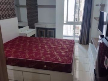 Apt. Bale Hinggil View Pool Full Furnish