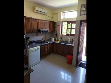 Chalet en venta en Villa Luzuriaga