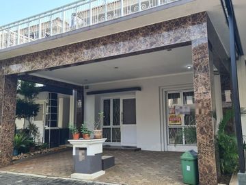 Rumah Mewah Foresta Fresco Aria Bsdcity 2 Lantai Full Furnish Nego