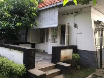 Rumah Tengah Kota Nol Jalan Raya Cocok utk Resto,Hotel,dll