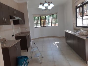 Sea Confiable Vende Casa en Clayton Village