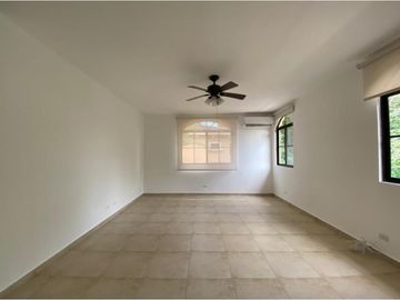 Sea Confiable Vende Casa en Clayton Village