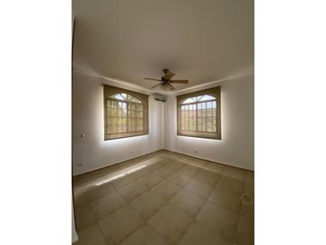 Sea Confiable Vende Casa en Clayton Village