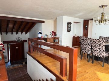 Casa en venta en club de golf valle escondido 428m2