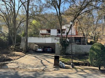 Casa en venta en club de golf valle escondido 428m2