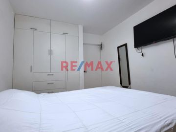 EN PRODUCCIÓN AUDIOVISUAL

  🏡 ¡Vive FRENTE A PARQUE y rodeado de tranquilidad. Se vende esta hermosa casa de 4 pisos ! 🌳🌞

   - Área de terreno: