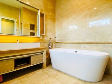 Rumah Cantik di Pondok Indah Jakarta Selatan