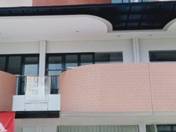 DISEWAKAN RUKO LAVANYA HARAPAN INDAH  LOKASI PREMIUM