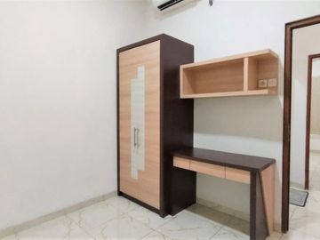Rumah Hoek Siap Huni Perumahan Grand Mahkota Bekasi