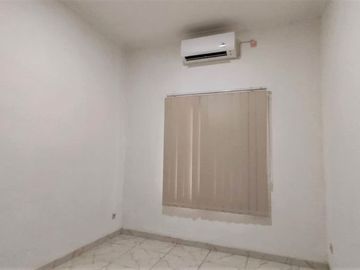 Rumah Hoek Siap Huni Perumahan Grand Mahkota Bekasi