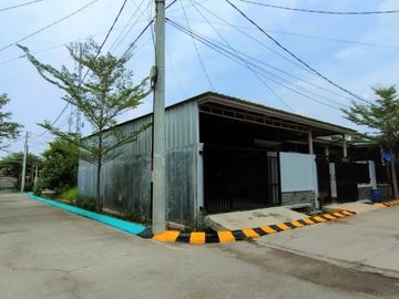 Rumah Hoek Siap Huni Perumahan Grand Mahkota Bekasi