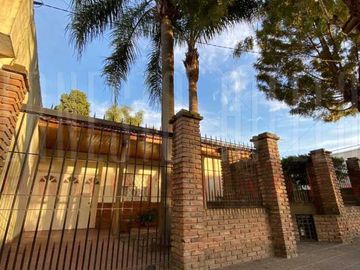 Casa en venta en Ezpeleta Este