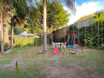 Casa en venta en Ezpeleta Este