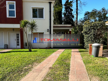 VENTA - CASA - BARRIO PRIVADO EL RESUELLO - FINANCIACION - ACEPTARIA DEPARTAMENTO  ZONA RAMOS MEJÍA