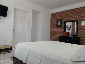 EN VENTA CASA/VILLA, FRACCIONAMIENTO COLINAS DEL SUR, SILAO, GUANAJUATO