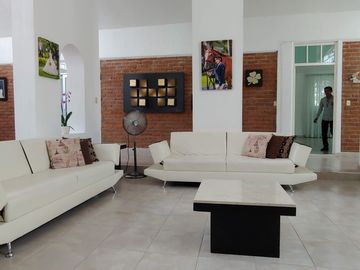 EN VENTA CASA/VILLA, FRACCIONAMIENTO COLINAS DEL SUR, SILAO, GUANAJUATO