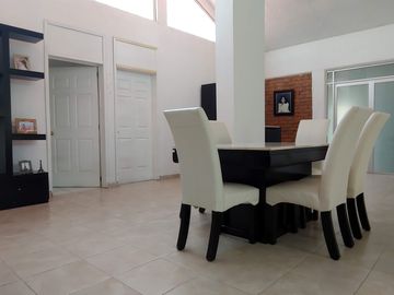 EN VENTA CASA/VILLA, FRACCIONAMIENTO COLINAS DEL SUR, SILAO, GUANAJUATO