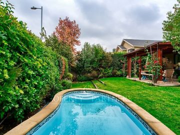 Venta de linda casa en condominio, La Reina