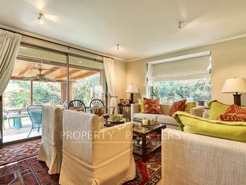 Venta de linda casa en condominio, La Reina