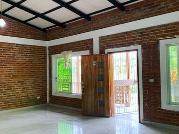 Venta Finca Vacacional con Casa  en Manabí, Cantón Flavio Alfaro (LC)