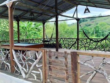 Venta Finca Vacacional con Casa  en Manabí, Cantón Flavio Alfaro (LC)