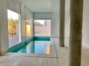 EXCLUSIVO SEMIPISO FRENTE AL MAR