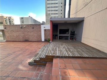 VENTA- DEPARTAMENTO 4 DORMITORIOS- BARRIO ALTO CÓRDOBA