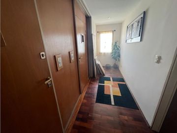 VENTA- DEPARTAMENTO 4 DORMITORIOS- BARRIO ALTO CÓRDOBA
