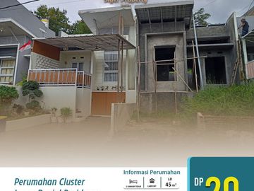 Hunian deket pusat perbelanjaan terdapat masjid siap huni