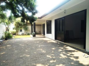 Disewakan Single House di Bangka & Unfurnished By Sava Jakarta Properti HSE-A0317