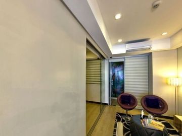 RFO Executive Studio w/ Balcony in One Manchester Mactan