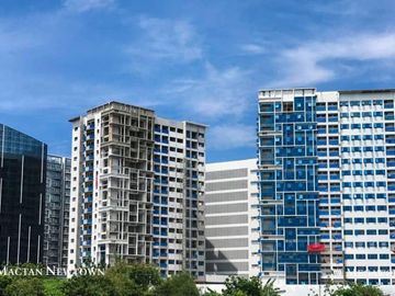 RFO Executive Studio w/ Balcony in One Manchester Mactan