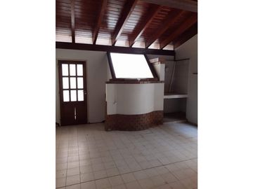 VENTA-DEPTO 3 DORM CON PATIO+TERRAZA Y QUINCHO EN NUEVA CORDOBA