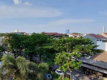 DIJUAL CEPAT !! Apt. Wisma Gading Permai 2BR Bagus dan Rapih , Bisa Nego