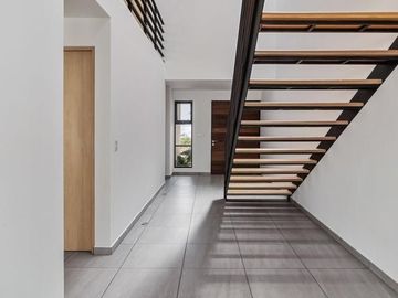 Residencia de Autor en Cumbres del Lago, 5 Recamaras, 5 Baños, Jardín, Pasillo..